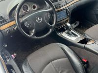 Mercedes-Benz E (W211) 2006 - Car for spare parts