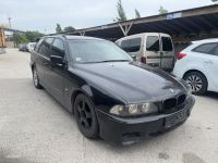 BMW 5 (E39) 2001 - Car for spare parts