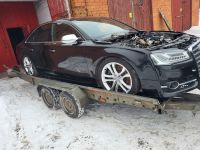 Audi A8 (D4) 2015 - Car for spare parts