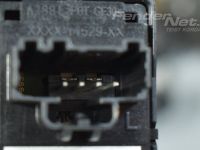 Ford Focus Electric window switch, right (front) Part code: 2490173
Body type: Universaal