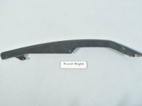Ford Focus Front bumper garnish, right  Part code: 2290467
Body type: Universaal