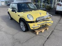 Mini One, Cooper (R50 / R52 / R53) Engine, gasoline 1.6 Part code: 11000430230 ; W10B16A
Body type: 3-u...