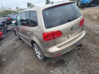 Volkswagen Touran 2012 - Car for spare parts